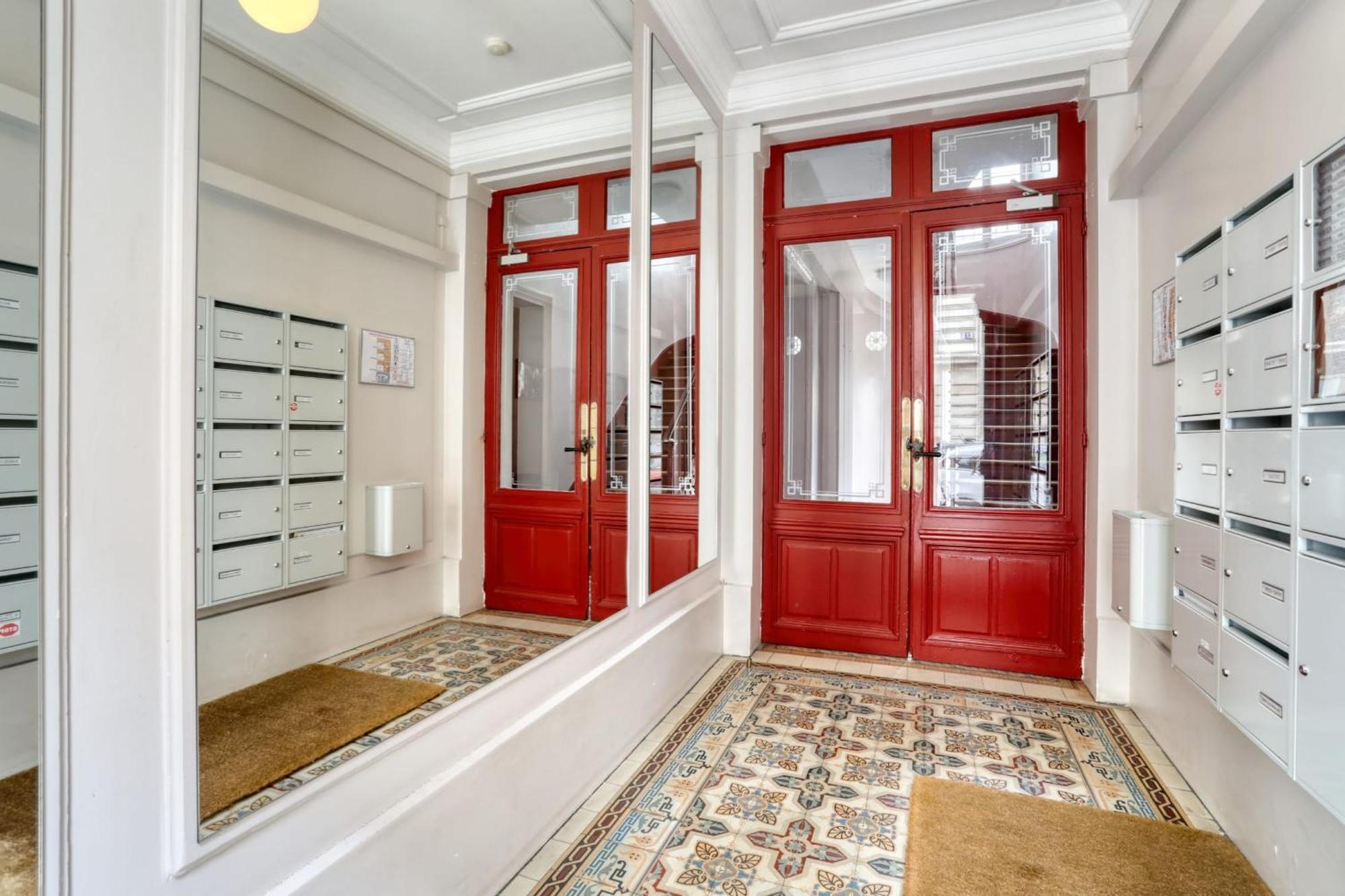 Grand Appart Spacieux Renove Paris Metro Wifi Екстериор снимка